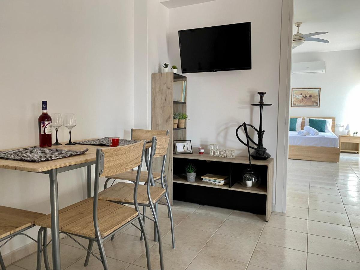 Family Friendly Apartment, In Nature, With Yard "5" Ziparion Exterior foto